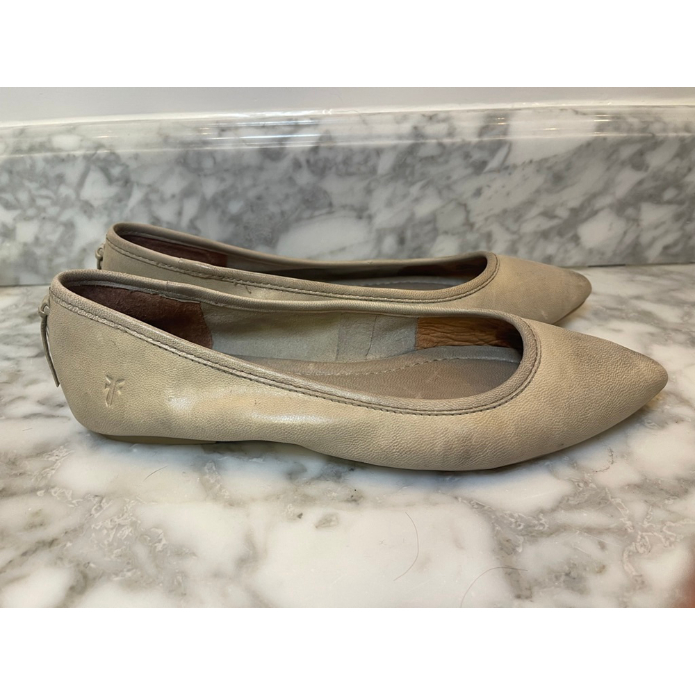 Frye Carson Pointed Toe Leather Ballet Flats Women’s Size 8 Beige Ash Shoes